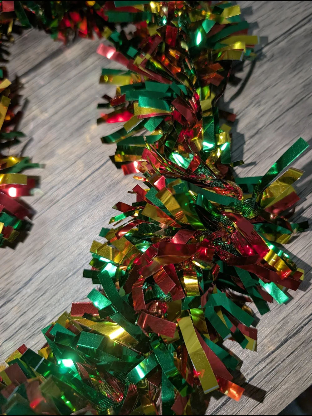 Christmas Tree Garland Thick & Long Brand New Red Gold & Green Tinsel Metallic